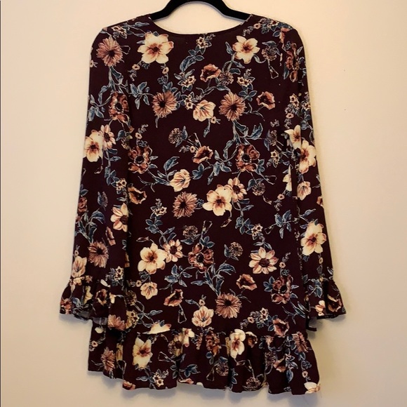 LTBS Floral Ruffle Top - Picture 4 of 4